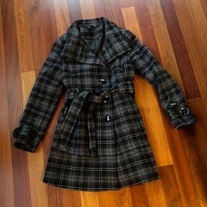 Jones New York Women’s Wool Blend Plaid Coat